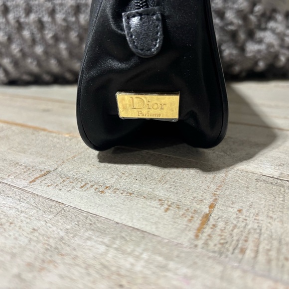 ❤️Dior Satin Bow Tie Clutch - Picture 5 of 6